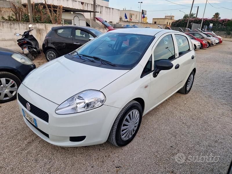 Usata Fiat Punto 2011 Bianco Utilitaria