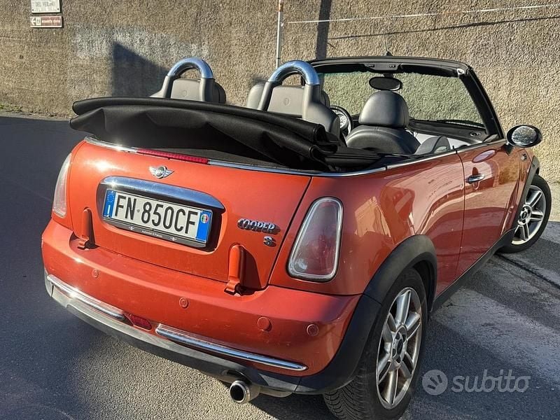 Usata Mini Cooper Cabriolet 116 CV (85 kW) 2004 Arancione Cabrio