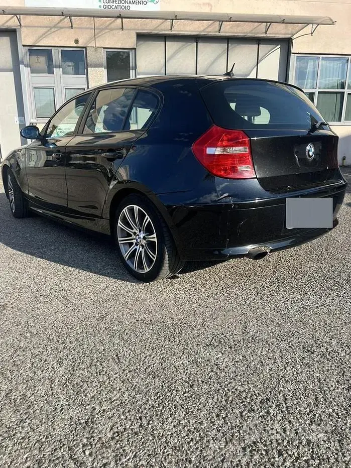 Usata BMW 118 M Sport 143 CV (105 kW) 2008 Nero Utilitaria