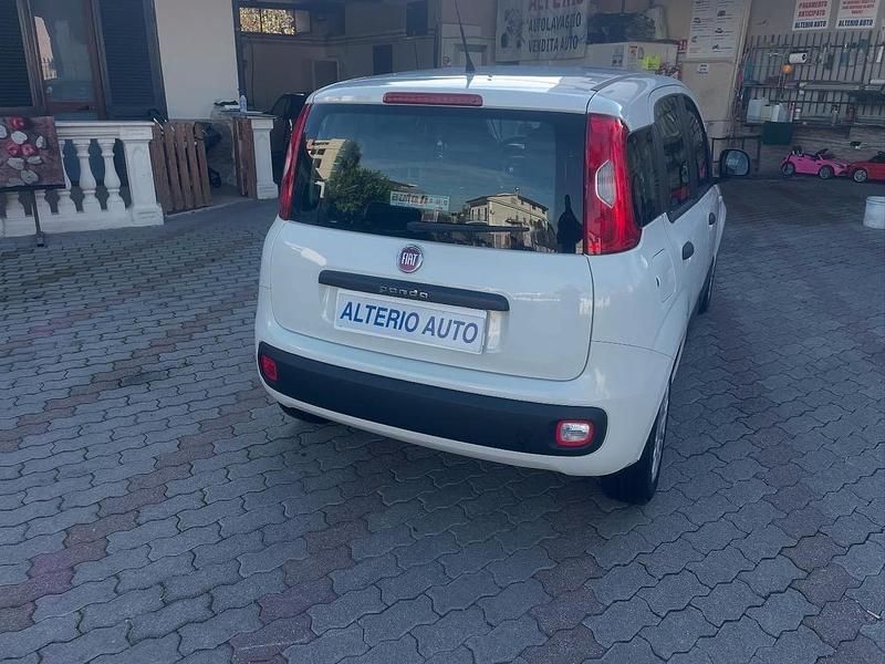 Usata Fiat Panda Pop 69 CV (50 kW) 2015 Bianco Utilitaria