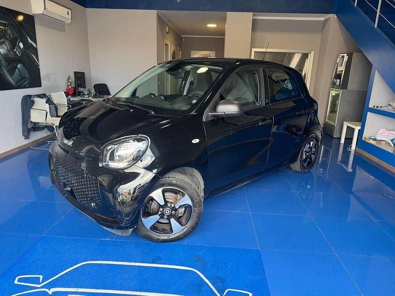 Usata Smart ForFour Electric Drive Pulse 41 kW (56 CV) 2021 Other Utilitaria