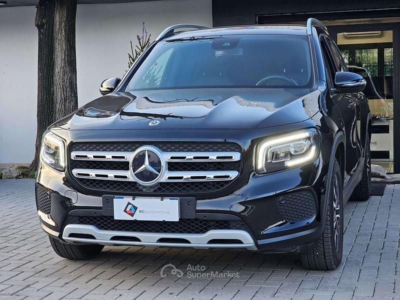 Usata Mercedes GLB180 Business 116 CV (85 kW) 2022 Nero SUV