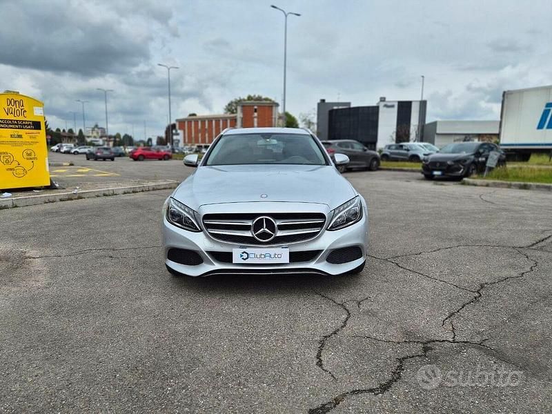 Usado Mercedes C220 Exclusive 170 CV (125 kW) 2016 Gris Familiar