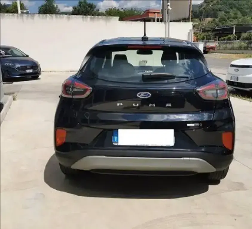 Usata Ford Puma Titanium 125 CV (91 kW) 2023 Agate black (metallizzato) SUV
