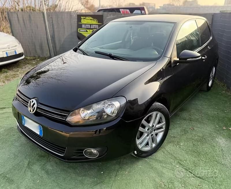 Usata VW Golf VI Highline 122 CV (89 kW) 2010 Nero Utilitaria