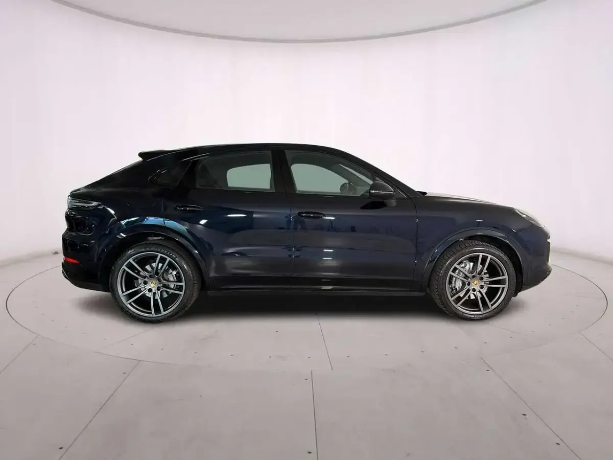 Usata Porsche Cayenne 340 CV (250 kW) 2022 Blu SUV