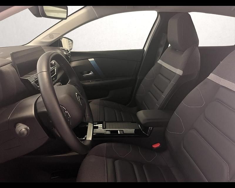 Usata Citroën e-C4 Shine 100 kW (136 CV) 2023 Bianco Berlina