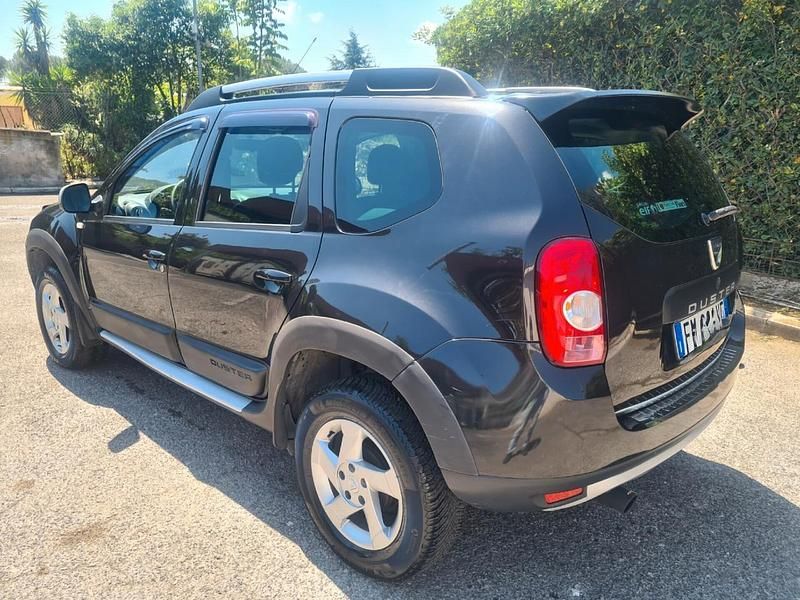 Usata Dacia Duster Lauréate 110 CV (80 kW) 2012 Nero SUV