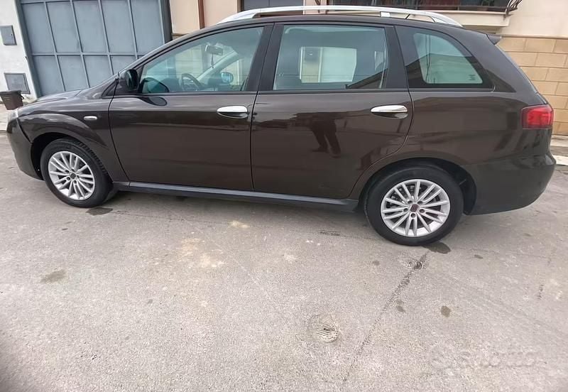 Usata Fiat Croma 120 CV (88 kW) 2008 Station wagon