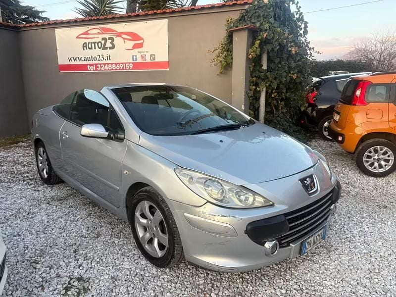 Usata Peugeot 307 CC 109 CV (80 kW) 2008 Grigio Cabrio