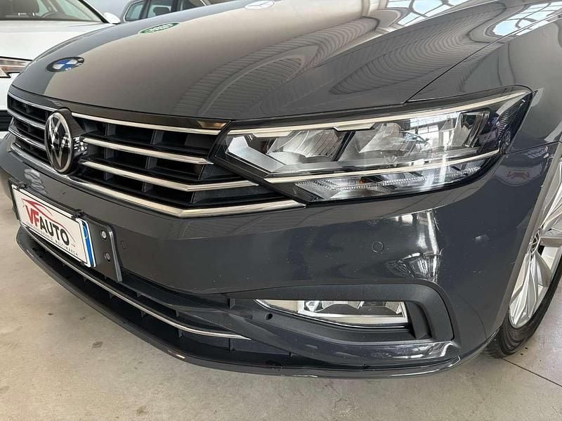 Usata VW Passat Business 150 CV (110 kW) 2021 Grigio Station wagon
