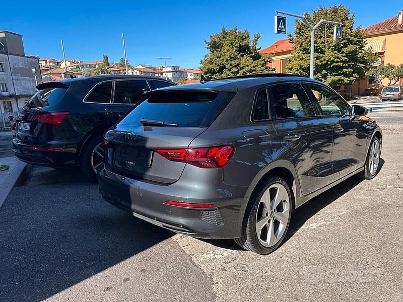 Usata Audi A3 Sport 150 CV (110 kW) 2022 Grigio Berlina