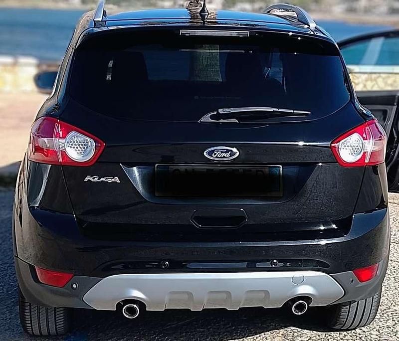 Usata Ford Kuga 140 CV (102 kW) 2012 SUV