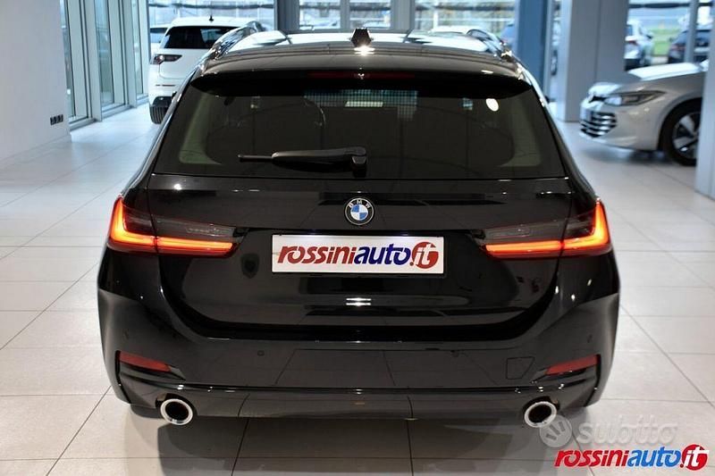 Usata BMW 320e Comfort Edition 190 CV (139 kW) 2023 Nero Station wagon