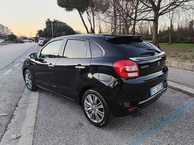 Usata Suzuki Baleno 89 CV (65 kW) 2017 Nero Berlina