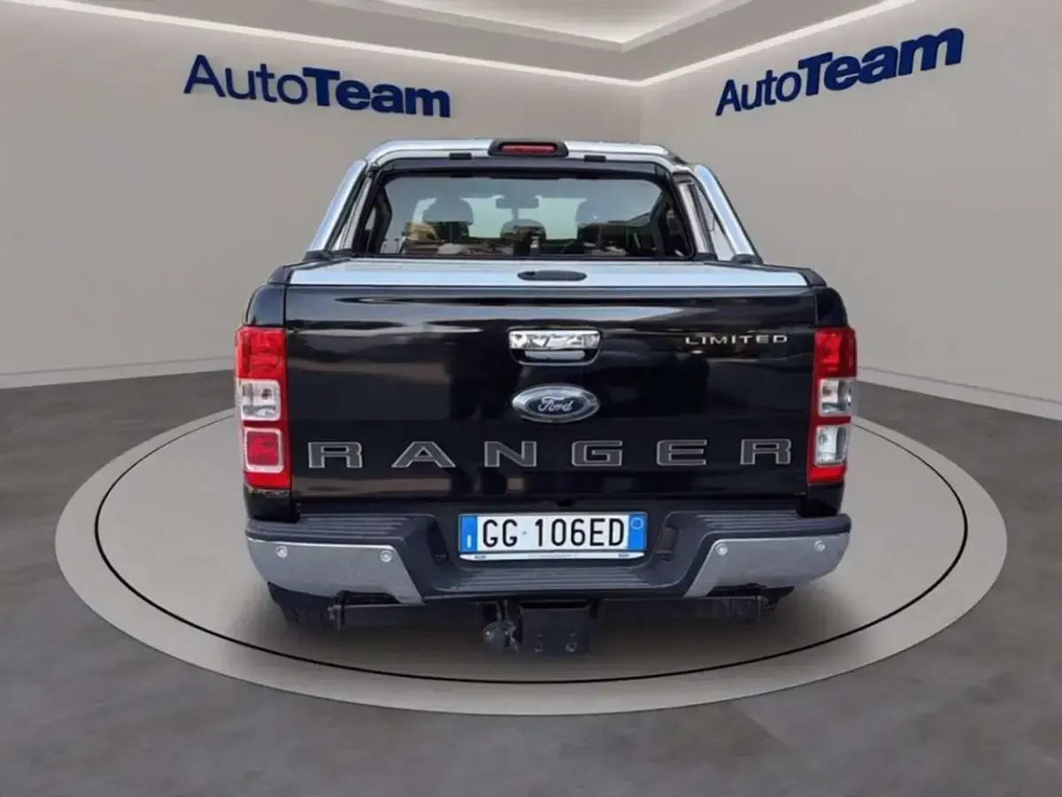 Usata Ford Ranger Limited 170 CV (125 kW) 2021 Agate black Pick-up