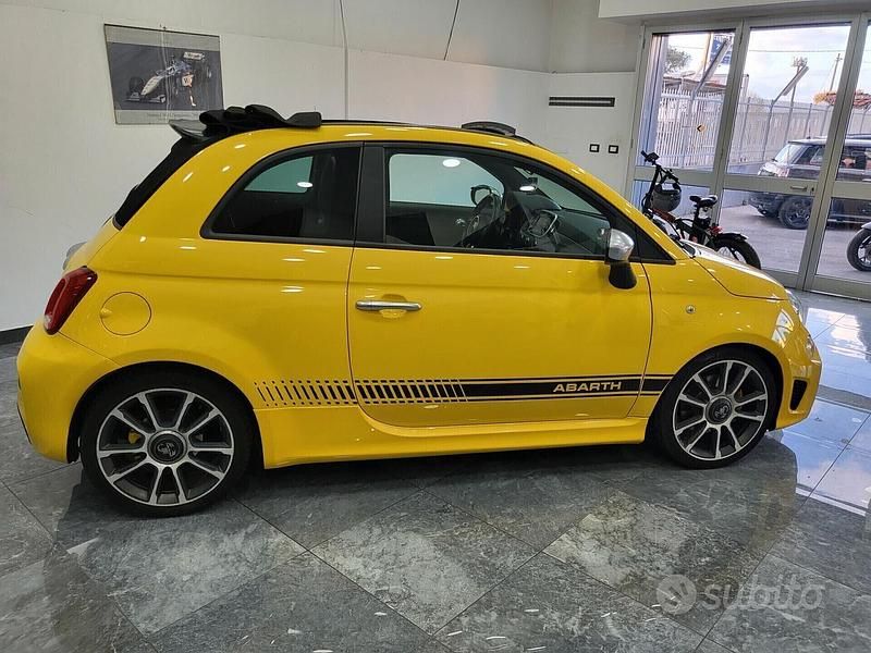 Usata Abarth 595 Turismo 165 CV (121 kW) 2017 Giallo Utilitaria