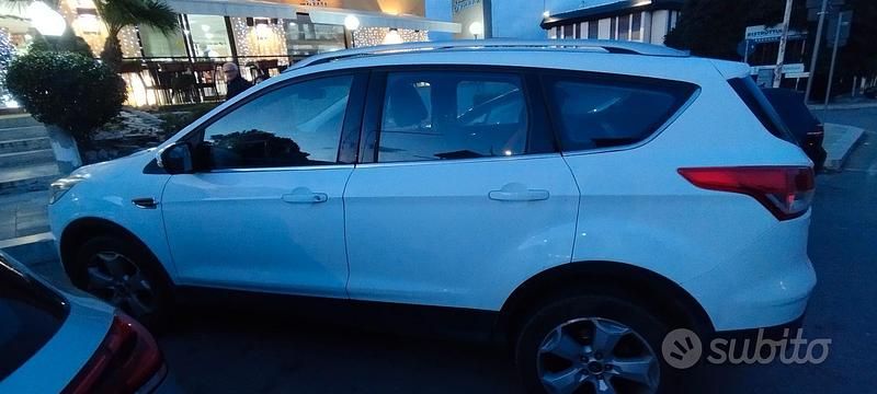 Usata Ford Kuga 2013 Bianco SUV