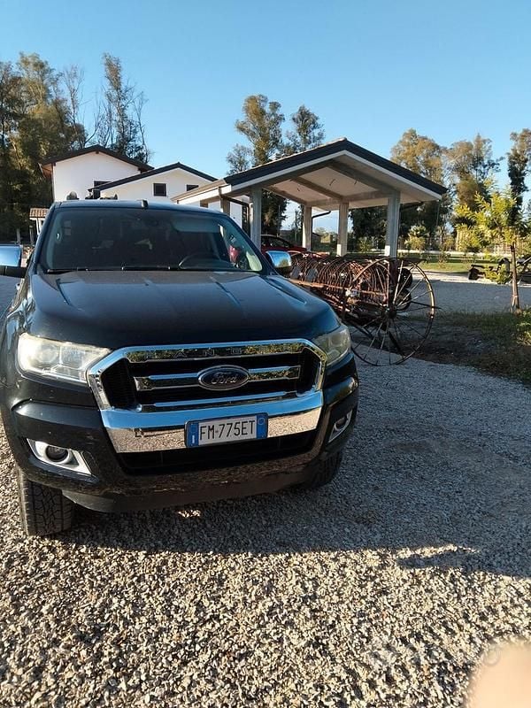Usata Ford Ranger XLT 160 CV (117 kW) 2018 Nero Pick-up