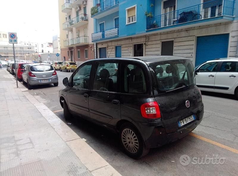 Usata Fiat Multipla 103 CV (75 kW) 2007 Nero Monovolume
