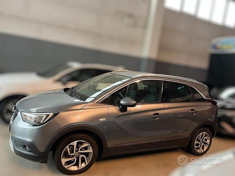 Usata Opel Crossland X 82 CV (60 kW) 2018 Grigio SUV
