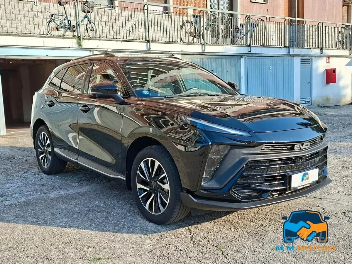 Usata EVO Evo 6 167 CV (122 kW) 2025 Nero SUV