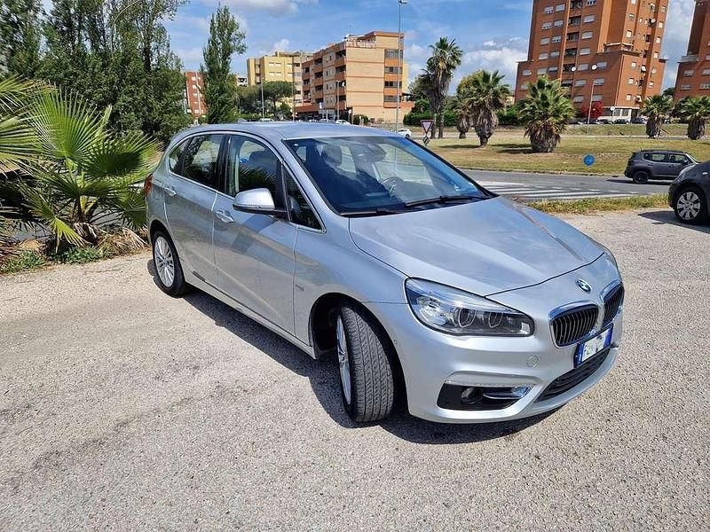 Usata BMW 218 Active Tourer Luxury Line 150 CV (110 kW) 2017 Argento Monovolume