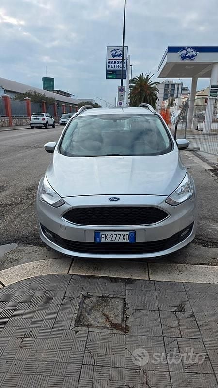 Grigio Usata 2017 Ford C-MAX Monovolume | 11.000 € (Cara) - Immagine 1/4