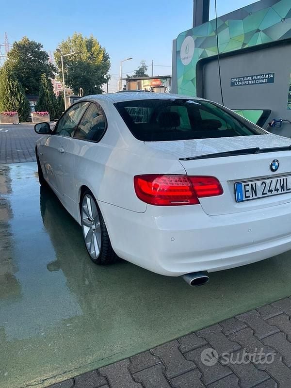 Usata BMW 320 184 CV (135 kW) 2010 Bianco Coupé