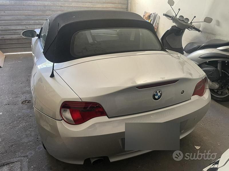 Usata BMW Z4 150 CV (110 kW) 2006 Grigio Cabrio
