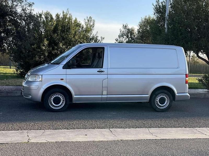 Käytetty VW Transporter 173 HP (127 kW) 2008 Harmaa Van