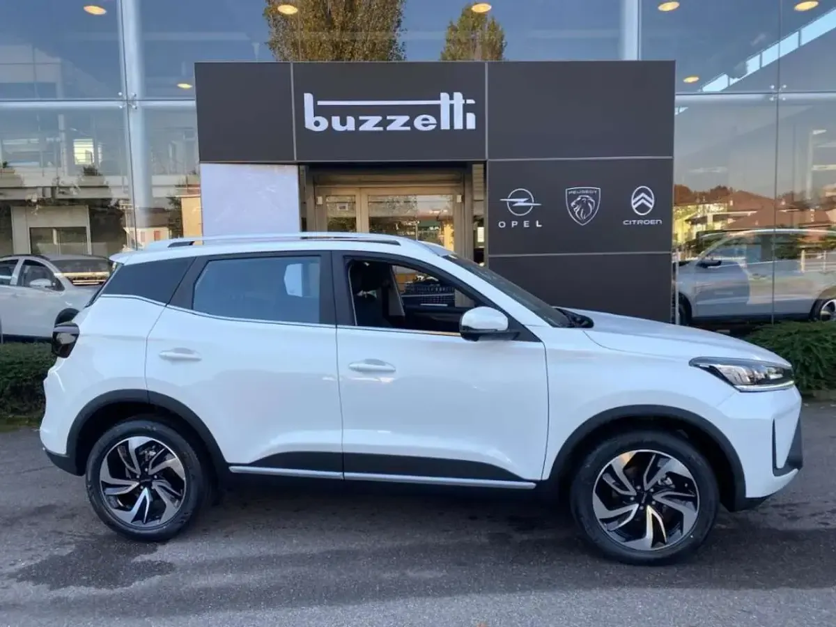 Nuova EMC SEI 147 CV (108 kW) 2026 Bianco SUV