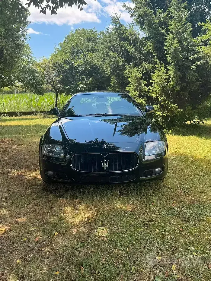 Usata Maserati Quattroporte 440 CV (323 kW) 2009 Nero Berlina