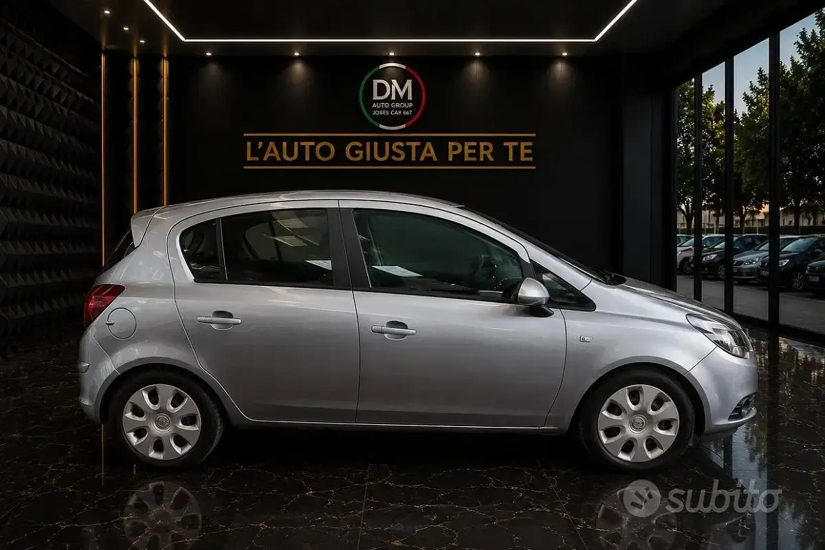 Usata Opel Corsa Edition 86 CV (63 kW) 2014 Grigio Utilitaria
