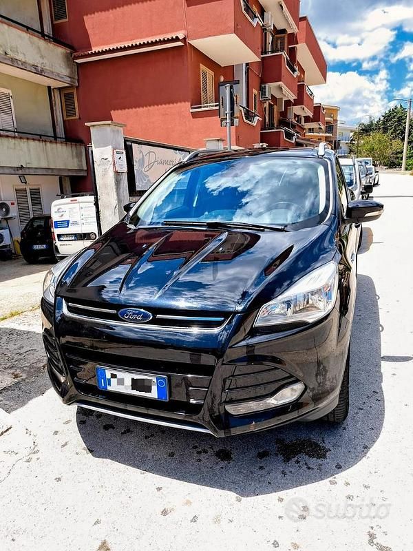 Usata 2016 Ford Kuga Titanium SUV | 9500 € - Immagine 1/3