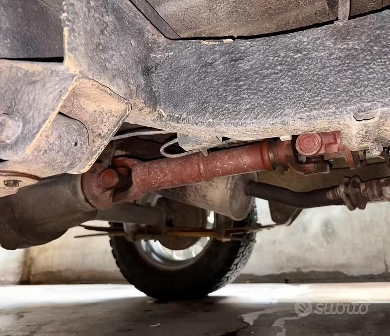 Usata Suzuki Samurai 69 CV (50 kW) 1997 Verde SUV