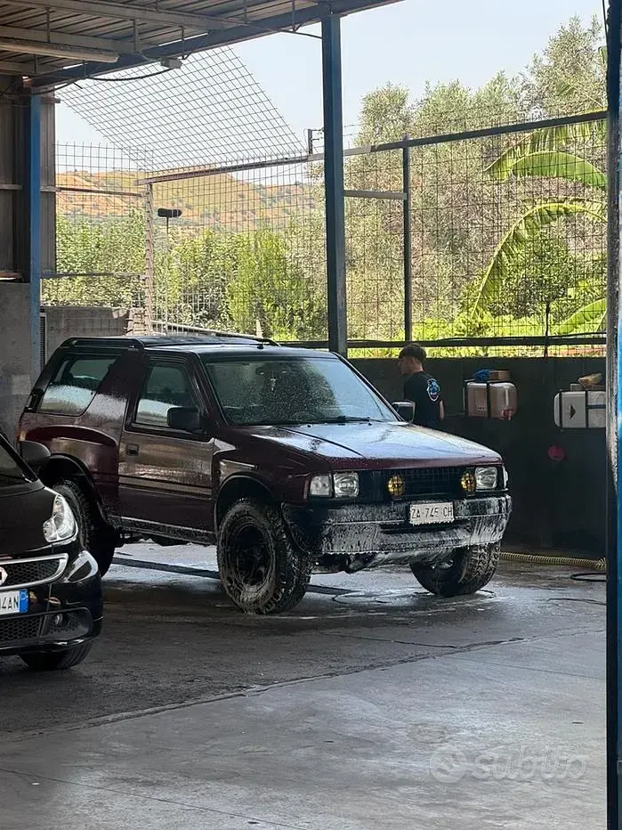 Usata Opel Frontera 116 CV (85 kW) 1994 Rosso SUV