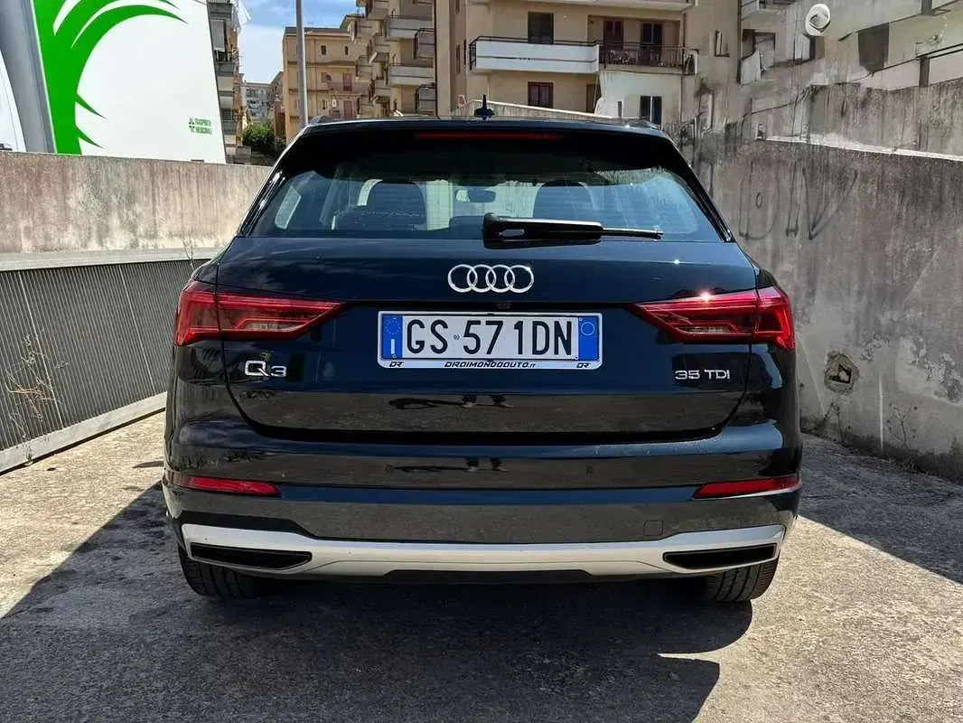 Usata Audi Q3 Business 150 CV (110 kW) 2022 Nero SUV