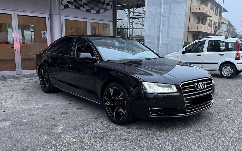 Usata Audi A8 Ambiente 262 CV (192 kW) 2017 Nero Berlina