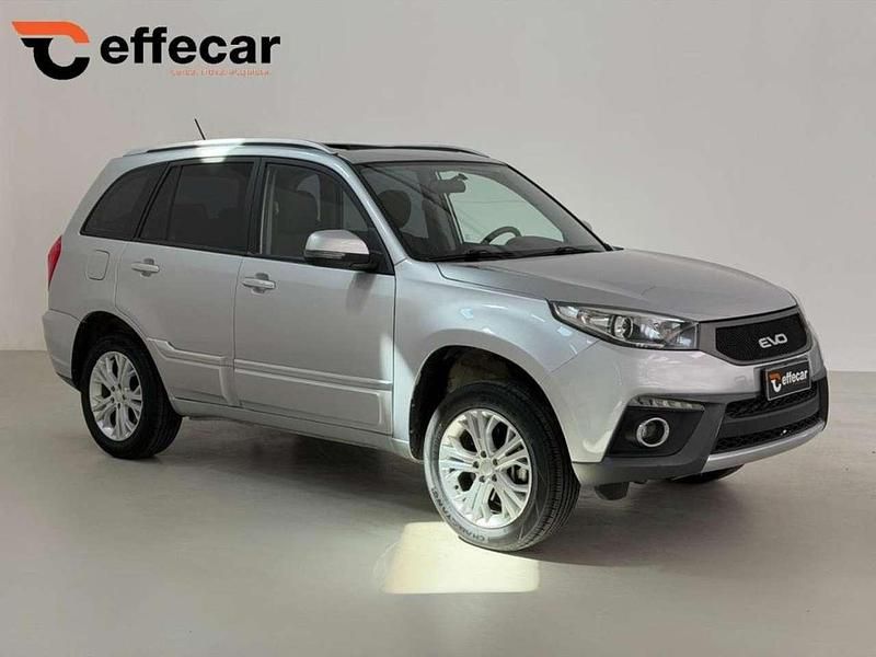 Usata EVO Evo 5 127 CV (93 kW) 2022 Argento SUV