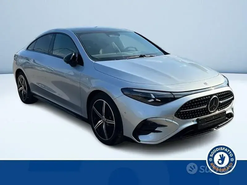 Nuova Mercedes CLA200 2026 Grigio Coupé