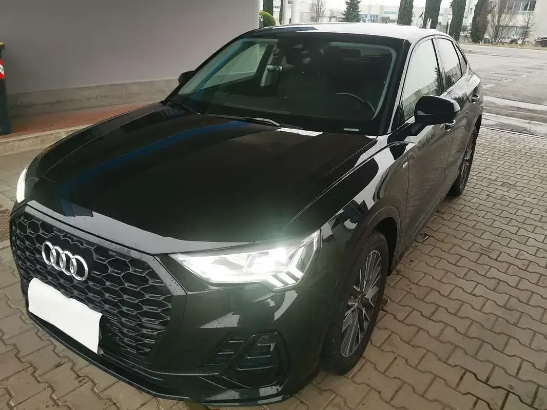 Usata Audi Q3 Sportback S-Line 150 CV (110 kW) 2022 SUV