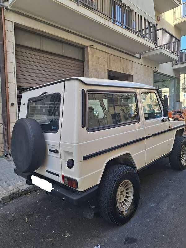 Usata Mercedes G300 88 CV (64 kW) 1988 Bianco SUV
