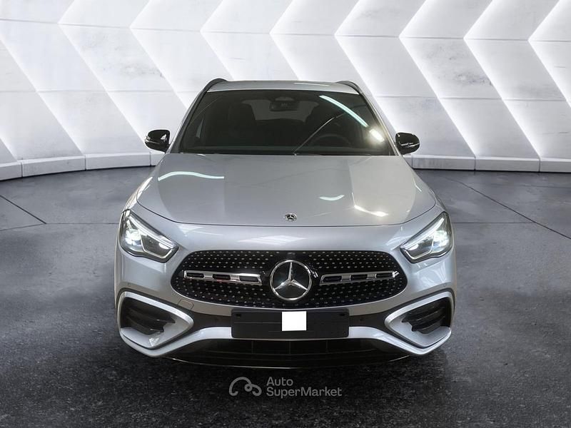 Nuova Mercedes GLA200 Advanced Plus 150 CV (110 kW) 2026 Argento SUV