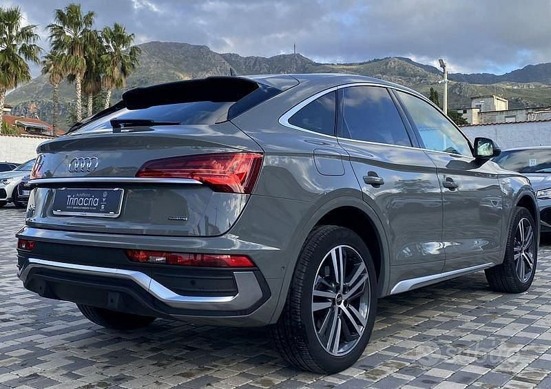 Usata Audi Q5 S-line plus 204 CV (150 kW) 2022 Grigio SUV
