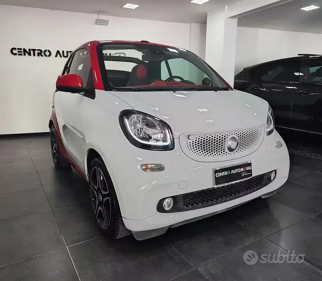 Usata Smart ForTwo Cabrio Passion 90 CV (66 kW) 2016 Bianco Cabrio