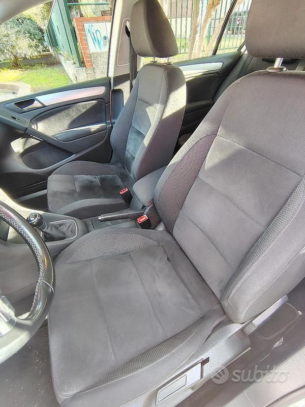 Usata VW Golf VI Highline 140 CV (102 kW) 2010 Bianco Utilitaria