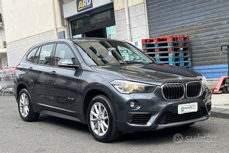 Usado BMW X1 150 HP (110 kW) 2017 Cinzento SUV