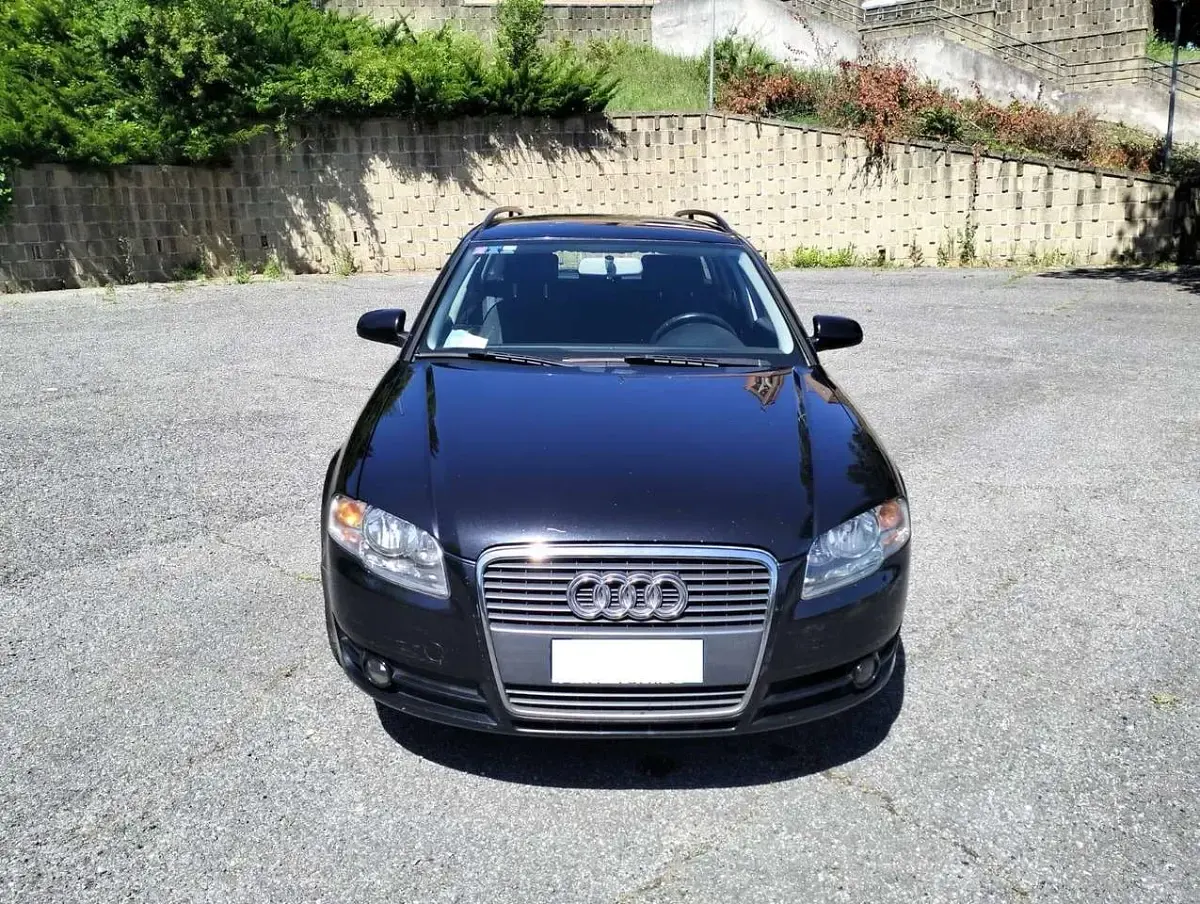 Usata Audi A4 Ambiente 140 CV (102 kW) 2007 Nero Station wagon