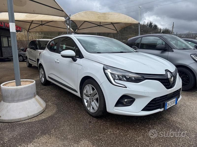 Usata Renault Clio V Business 101 CV (74 kW) 2021 Bianco Berlina